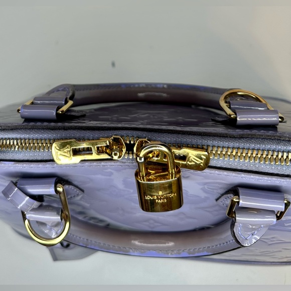 LOUIS VUITTON Lilac Alma PM, EUC - Picture 15 of 16